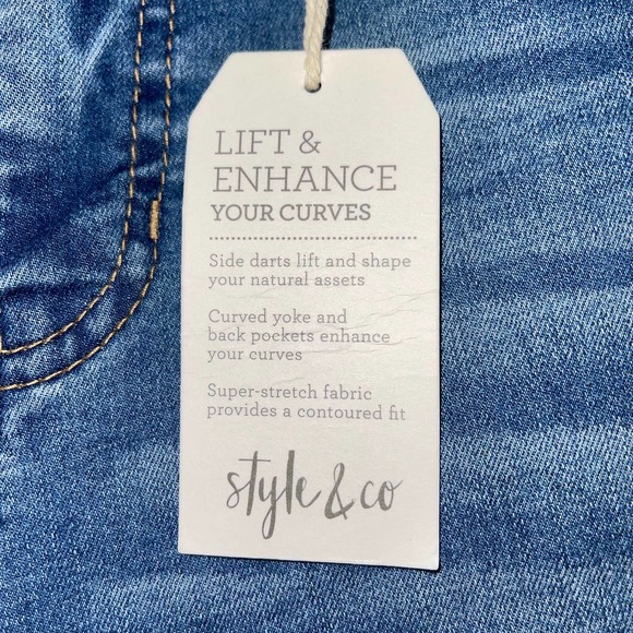 STYLE & CO MID RISE SCULPTED LIFTS & ENHANCES SKINNY LEG STRETCH JEANS SIZE 4 - Picture 4 of 5